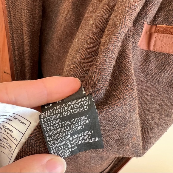 Junge Rust Jacket Size XL With Hood Lined - Picture 15 of 16